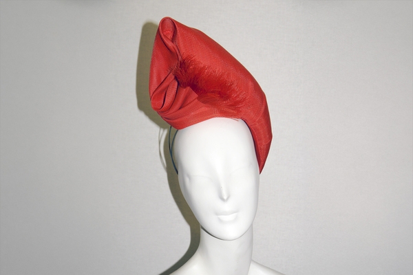 Vesna Pesic Flowering headpiece