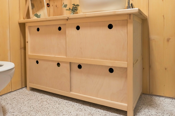 Aljaž Celarc &  Eva Pavlič Seifert Sliding door bathroom chest