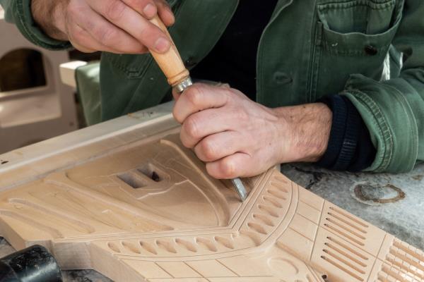 Cosimo de Vita Chair making