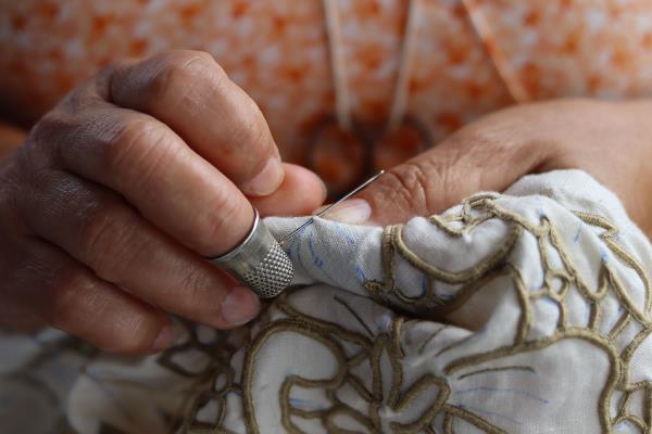 Ana Luisa Santos Embroidery