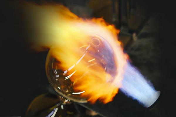 Philip Baldwin & Monica Guggisberg Glassblowing