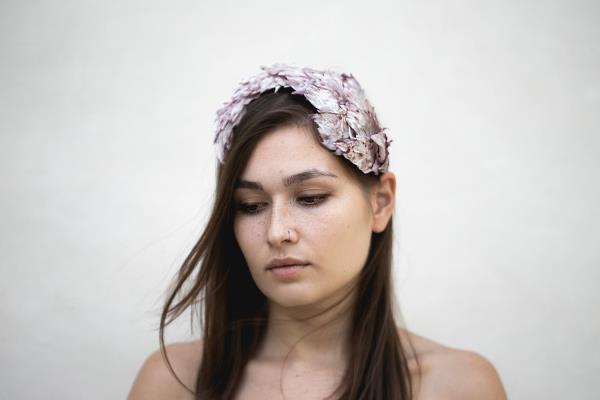 Maria Federica Prezioso Leaves halo