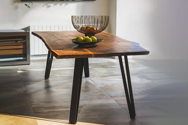 Lyubomir Stoev Farmhouse dining table