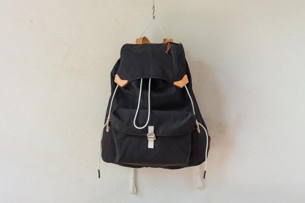 Leander Angerer Black Rucksack#3