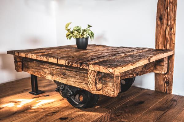 Aleš Belšak Railway Wien coffee table