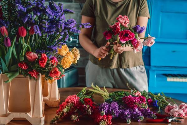 Nunzia Guerino Flower designing