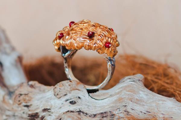 Sergei Novikov Apple tree