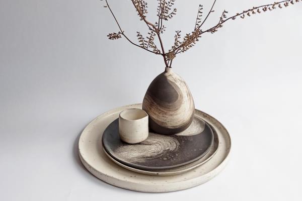 Svitlana Sholomitska & Ivan Kozik The Teardrop Vase