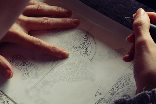 Marta Norenberg Jewellery making