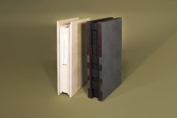 Inka Biedermann The easy book and the heavy book