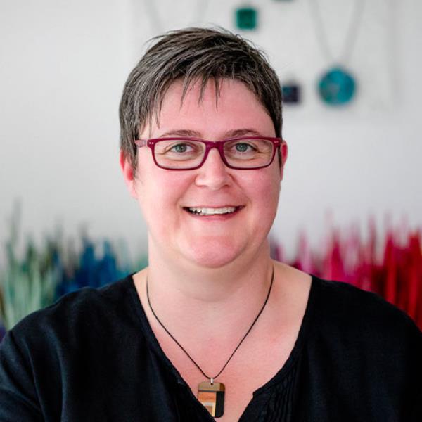 Mélanie Richet Straw marquetry