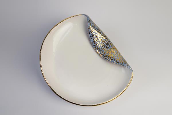 Doriana Usai Centerpiece with golden curl