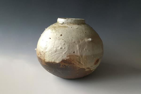 Marcus O’Mahony Spherical vase