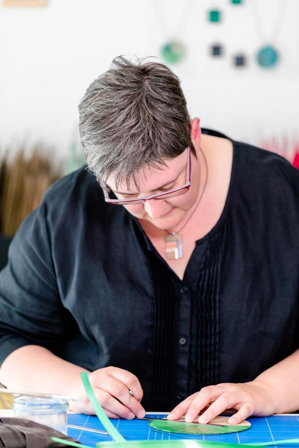 Mélanie Richet Straw marquetry