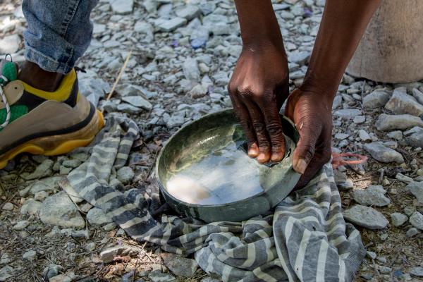 Davis Sibanda Multimedia sculpture