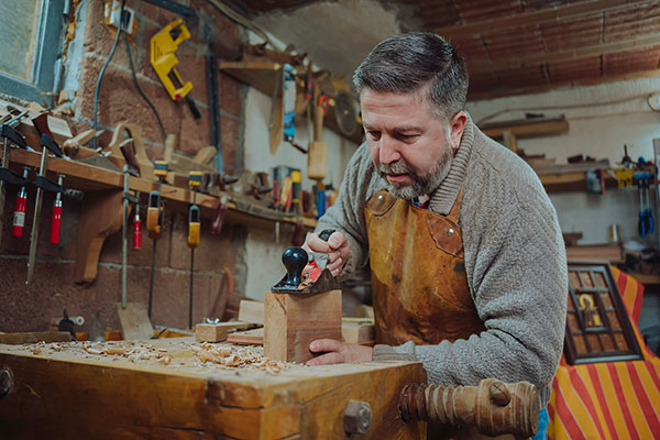 Dejan Milenković Wood carving