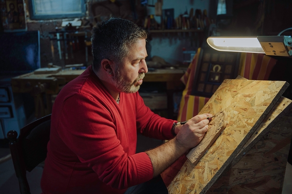 Dejan Milenković Wood carving