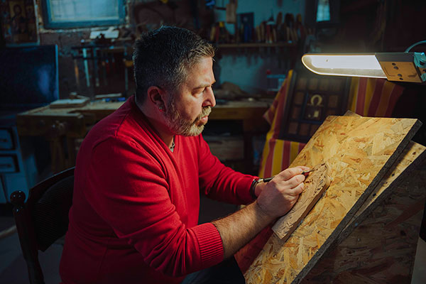 Dejan Milenković Wood carving