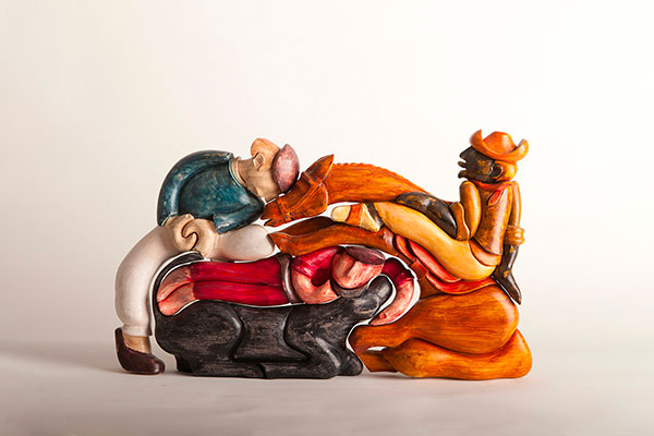 Carlos Clavelli Marking cattle