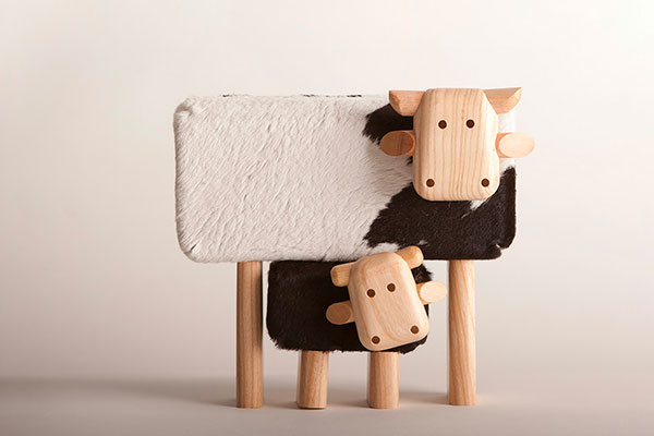 Carlos Clavelli Maternal cow