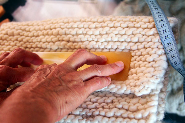 Raquelina Niciolich Arocena Bag making