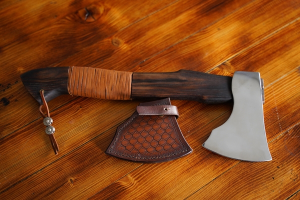 Dalibor Trkulja Camping axe