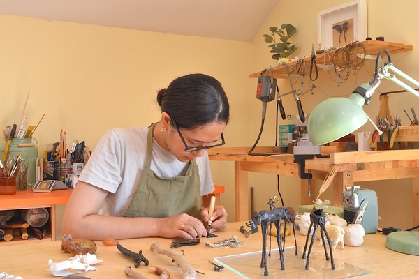 Misato Takahashi Jewellery making