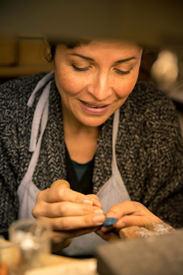 Lucía Nieves Cortés Goldsmithing