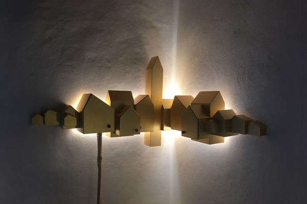 Umberto Dattola Invisible City wall light