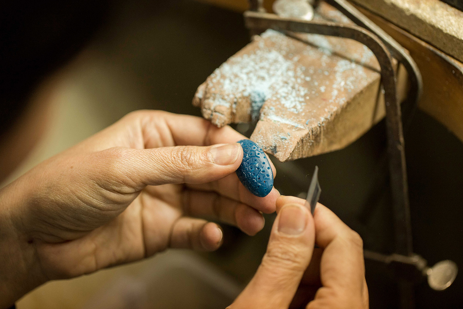 Lucía Nieves Cortés Initiation to traditional goldsmithing in Puerto Rico